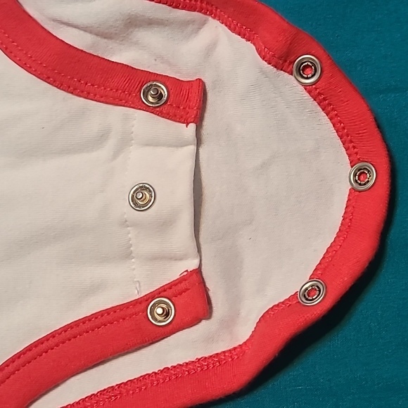 NWT Carter's Onesie - Picture 4 of 5